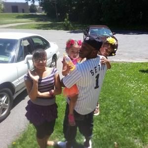 Meet your Posher, Dennis